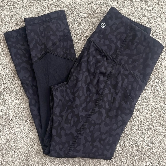 Lululemon Pace Rival High Rise Legging 22" - Picture 4 of 6